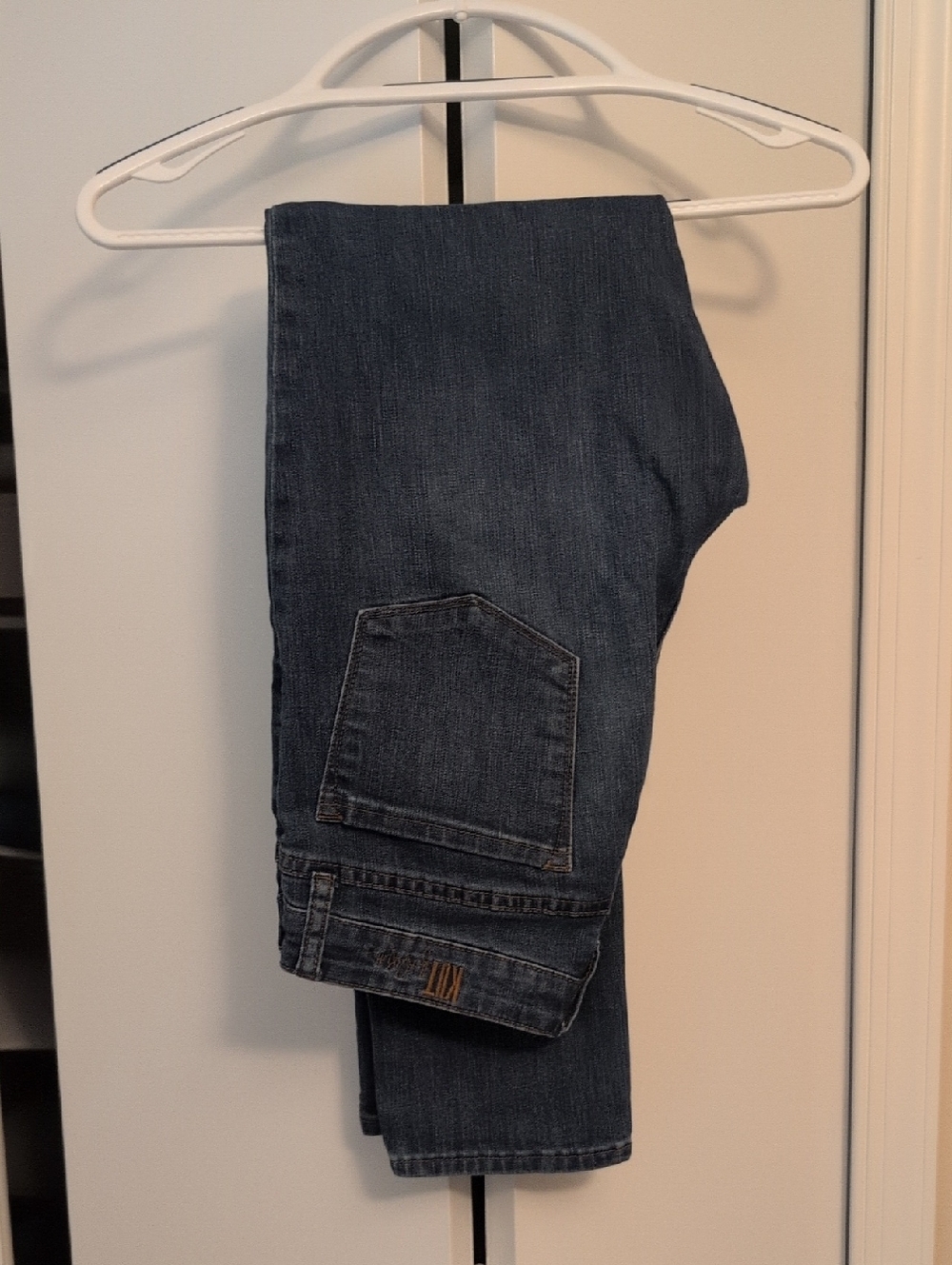 Kut from the Kloth Women's Dark Blue Relaxed Jeans